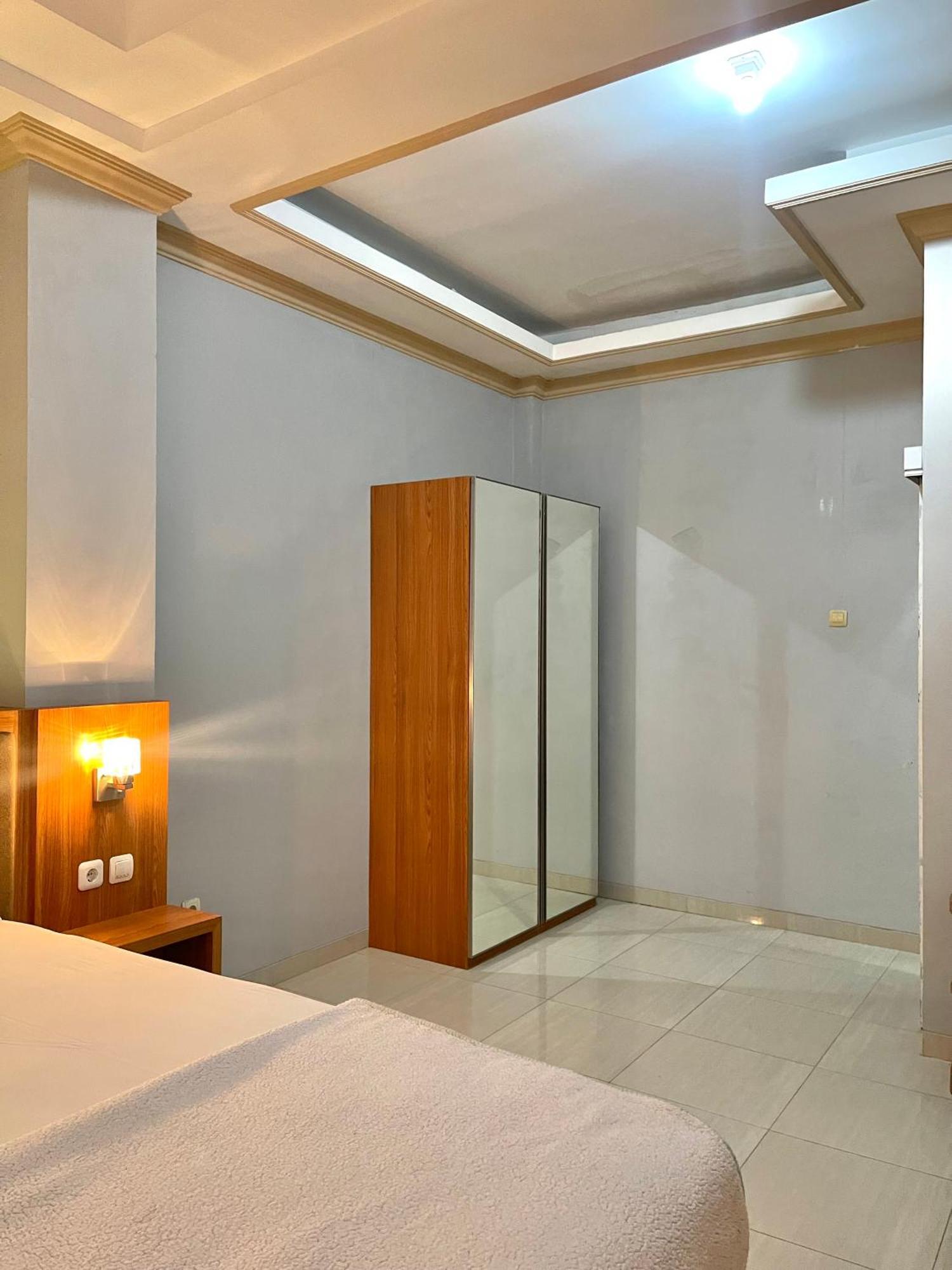 Wesbobo Inn Solo ภายนอก รูปภาพ